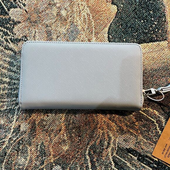 Steve Madden Blue Textured Leather Zip Around Wallet with Gold Hardware NWT - Picture 4 of 12